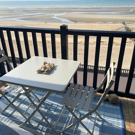 Le Paradis Bleu Apartamento Cabourg
